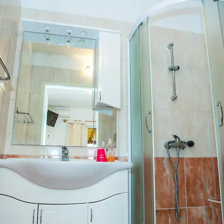 Zina Apartmants Apartment Lokva Rogoznica Exterior photo