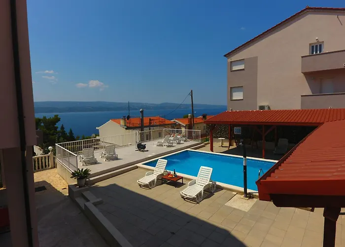Zina Apartmants