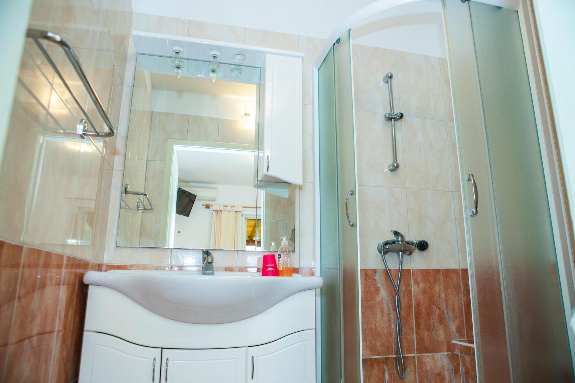Zina Apartmants Lokva Rogoznica